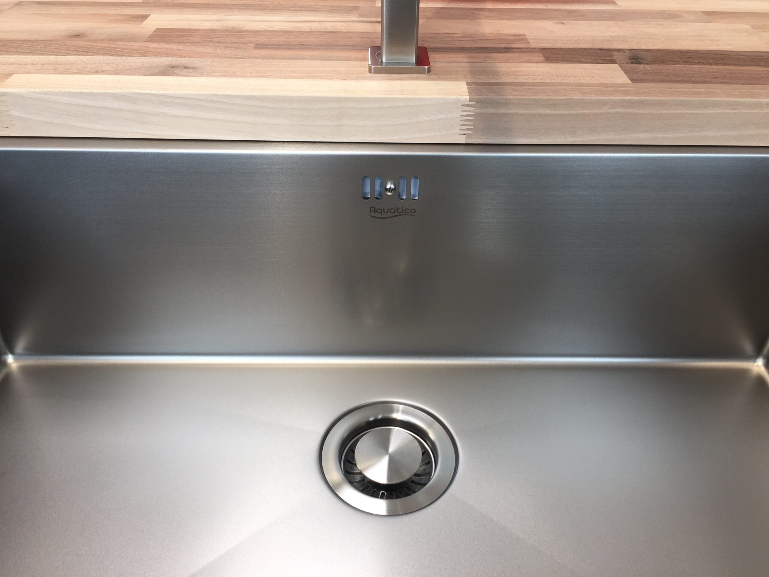 FORTE Butler Or Farmhouse Style Sink Bowl Nano Coated Stainless Steel 735mm x 400mm