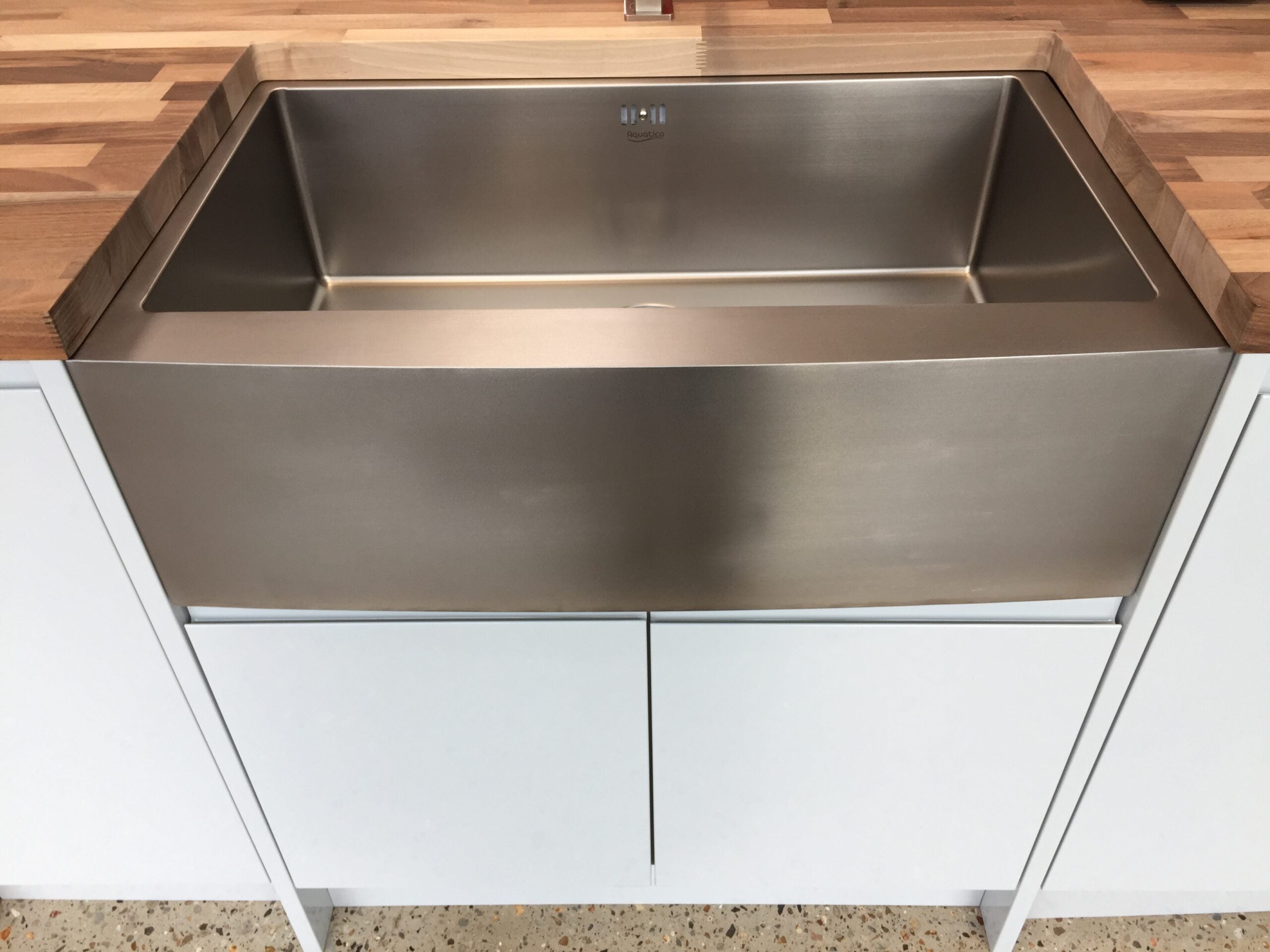FORTE Butler Or Farmhouse Style Sink Bowl Nano Coated Stainless Steel 735mm x 400mm
