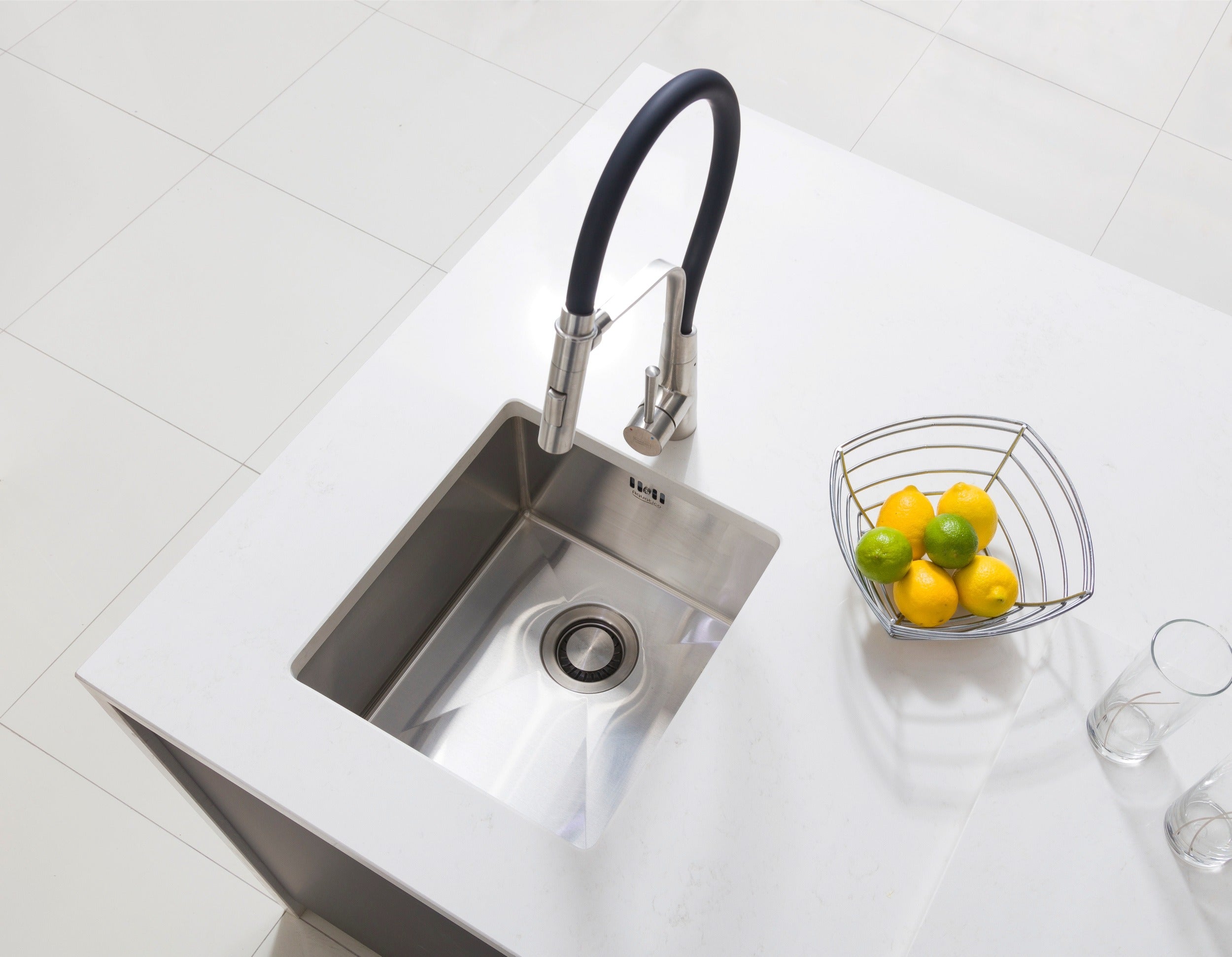 CICLO MAG Magnetic Docking Single Lever Mixer Tap